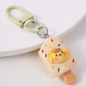 Pompompurin - Hello Kitty Keychain